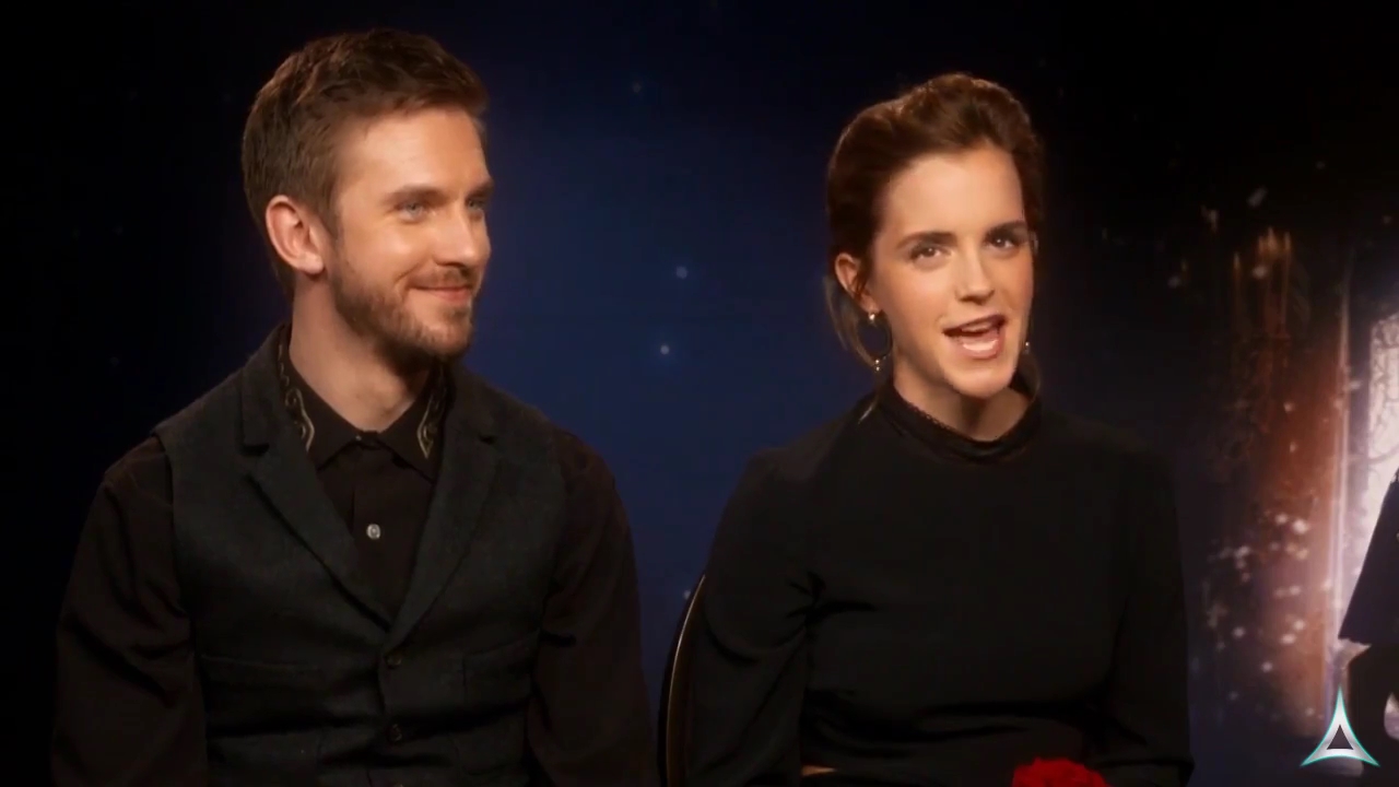EmmaWatsonFan-dot-NL2017BeautyAndTheBeastPressJunket-AxXyt0081.jpg