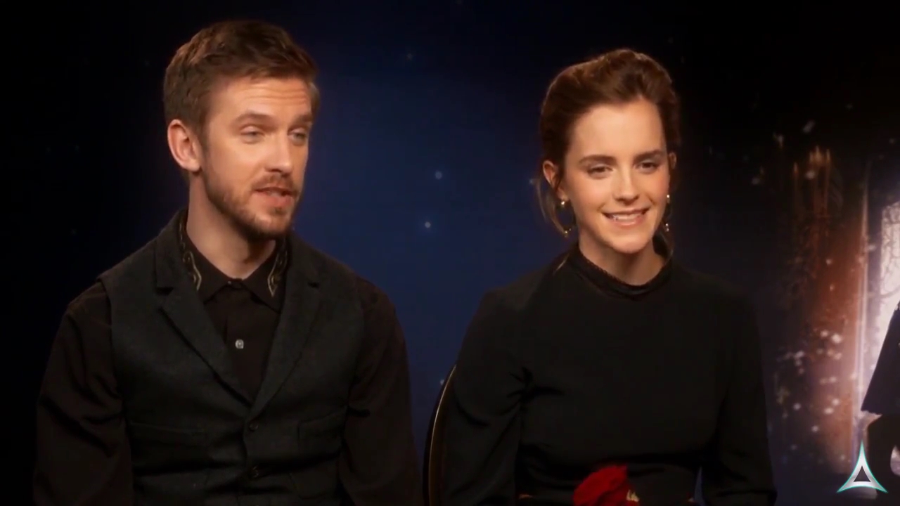 EmmaWatsonFan-dot-NL2017BeautyAndTheBeastPressJunket-AxXyt0084.jpg