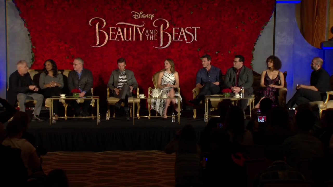 EmmaWatsonFan-dot-nl_BeautyAndTheBeastPersConferentieLA0196.jpg