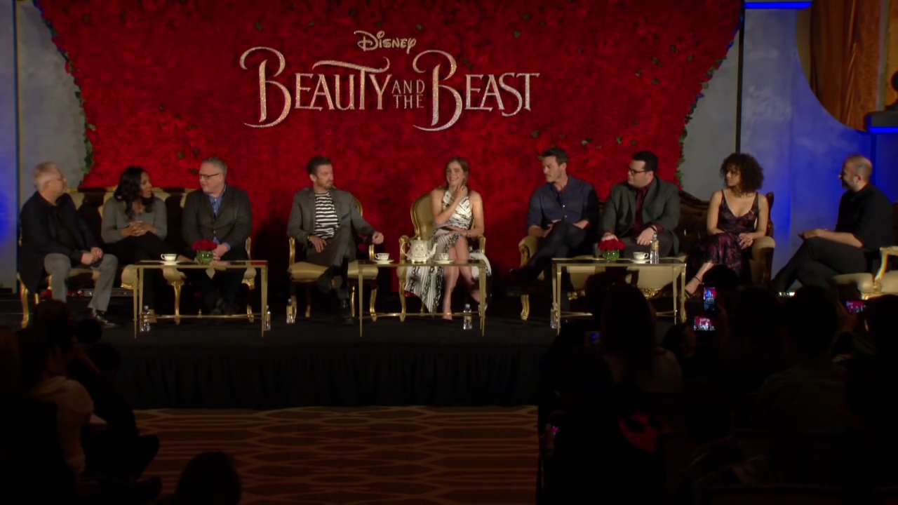 EmmaWatsonFan-dot-nl_BeautyAndTheBeastPersConferentieLA0271.jpg