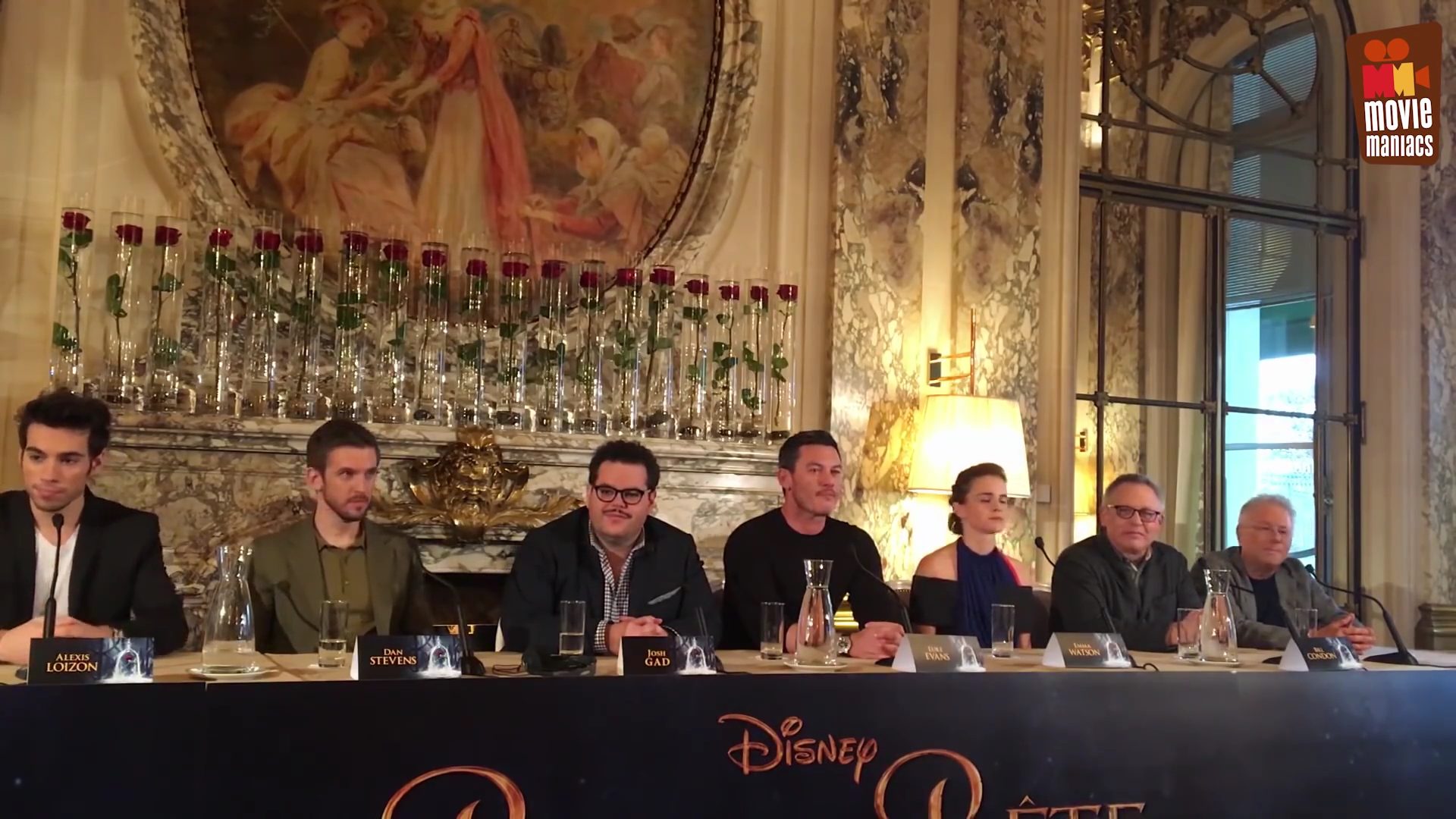 EmmaWatsonFan-dot-nl_BeautyAndTheBeastPersConferentieParijs0417.jpg
