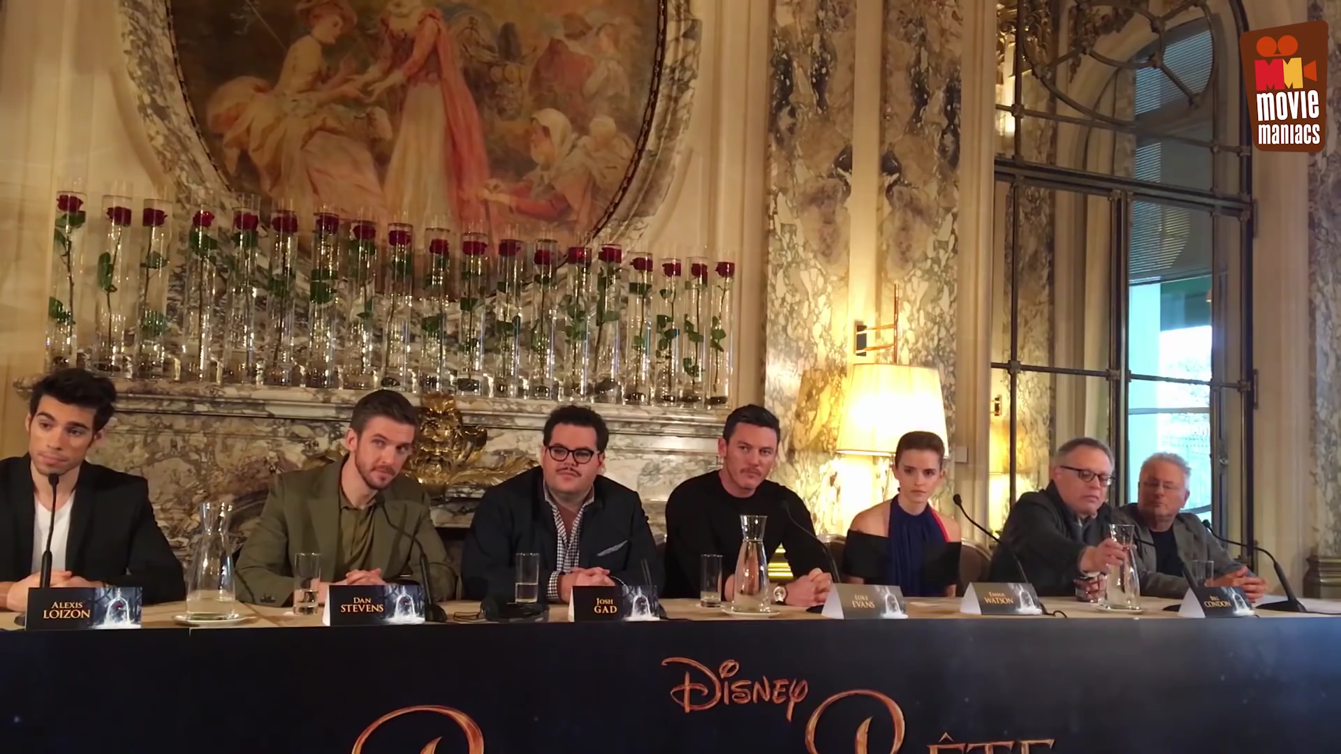 EmmaWatsonFan-dot-nl_BeautyAndTheBeastPersConferentieParijs0429.jpg