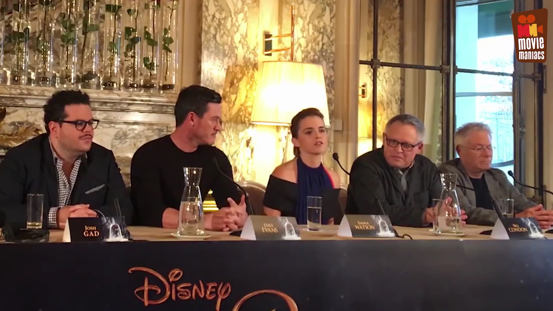 EmmaWatsonFan-dot-nl_BeautyAndTheBeastPersConferentieParijs0697.jpg EmmaWatsonFan-dot-nl_BeautyAndTheBeastPersConferentieParijs0697.jpg