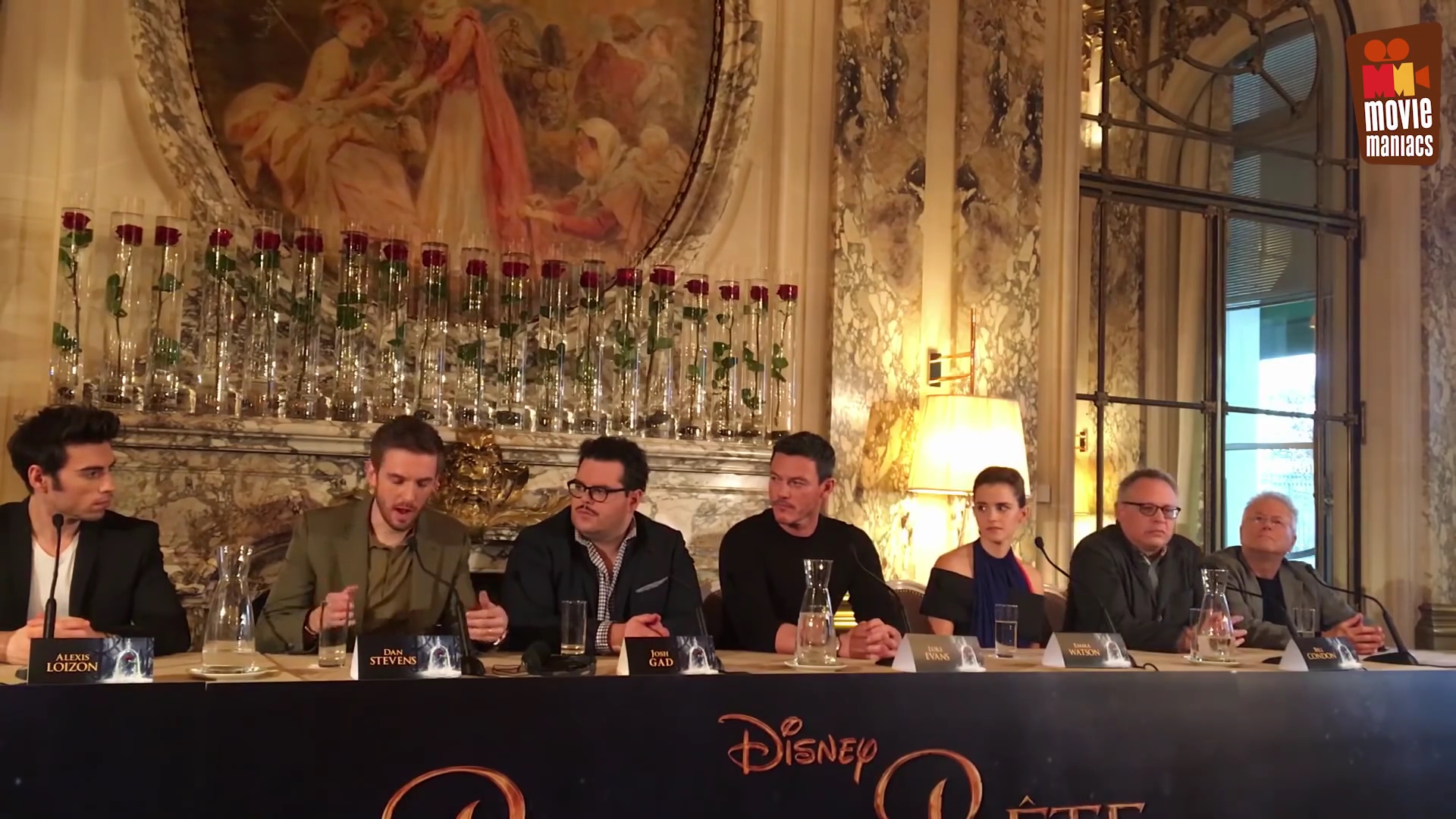 EmmaWatsonFan-dot-nl_BeautyAndTheBeastPersConferentieParijs0765.jpg