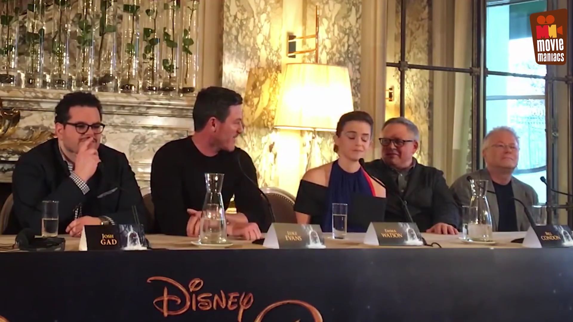 EmmaWatsonFan-dot-nl_BeautyAndTheBeastPersConferentieParijs1098.jpg EmmaWatsonFan-dot-nl_BeautyAndTheBeastPersConferentieParijs1098.jpg