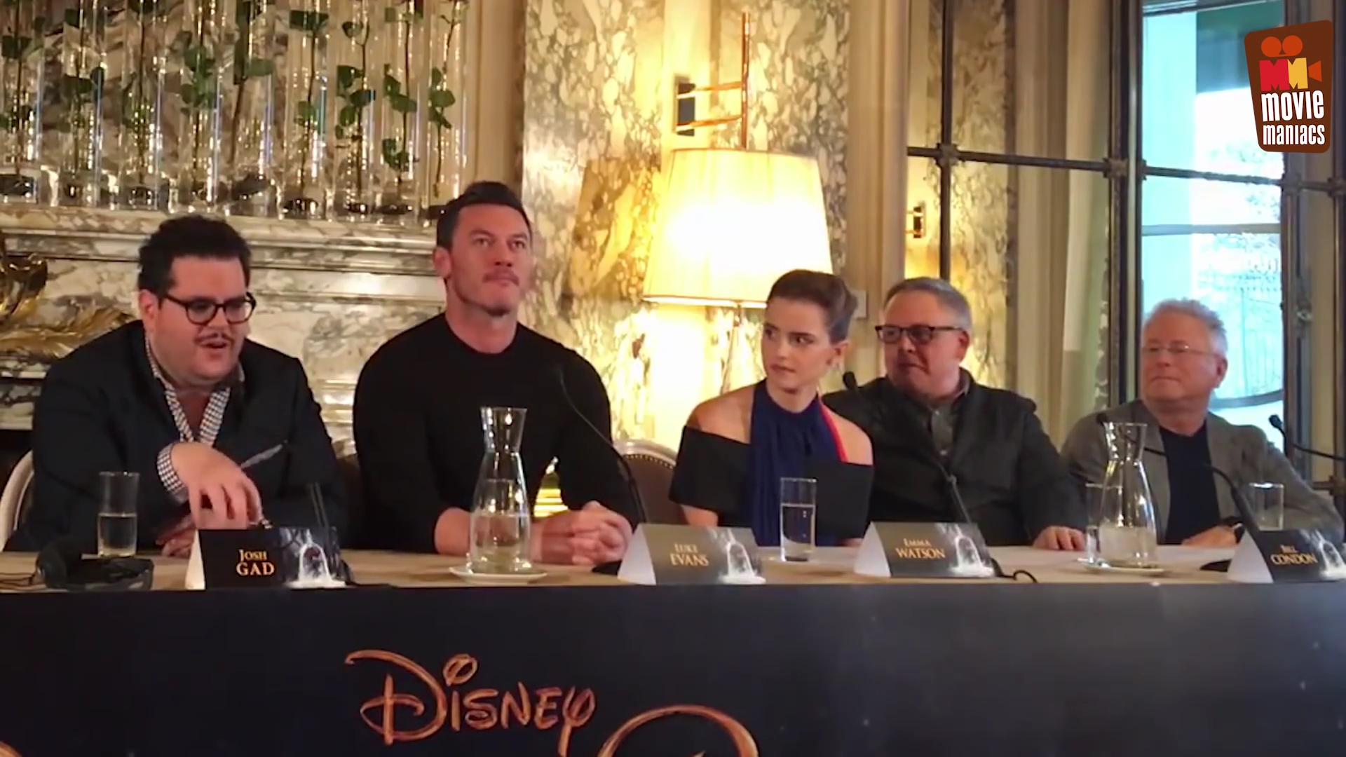 EmmaWatsonFan-dot-nl_BeautyAndTheBeastPersConferentieParijs1146.jpg
