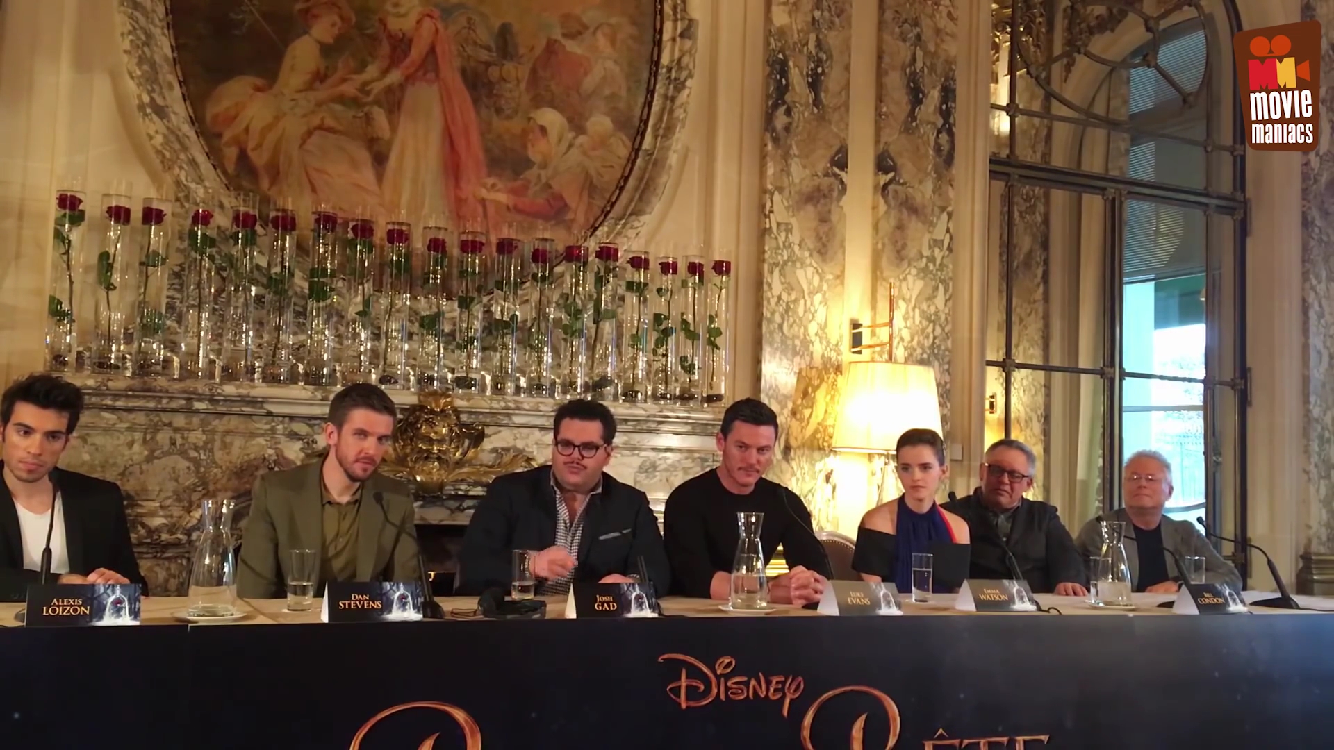 EmmaWatsonFan-dot-nl_BeautyAndTheBeastPersConferentieParijs1244.jpg