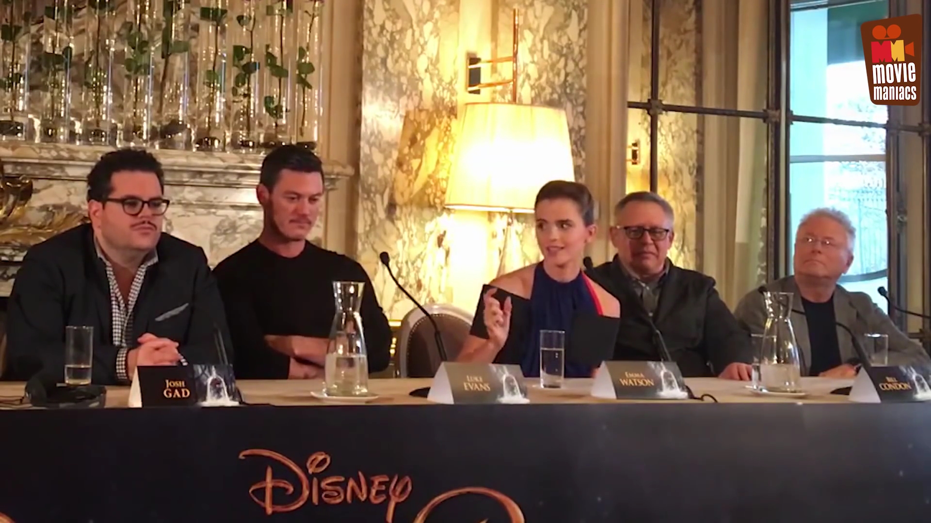 EmmaWatsonFan-dot-nl_BeautyAndTheBeastPersConferentieParijs1406.jpg