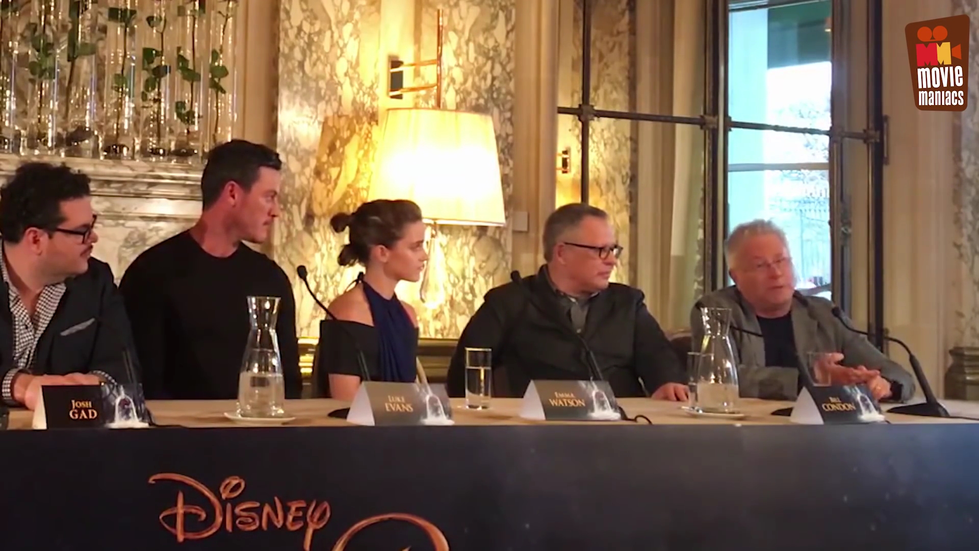 EmmaWatsonFan-dot-nl_BeautyAndTheBeastPersConferentieParijs1511.jpg EmmaWatsonFan-dot-nl_BeautyAndTheBeastPersConferentieParijs1511.jpg