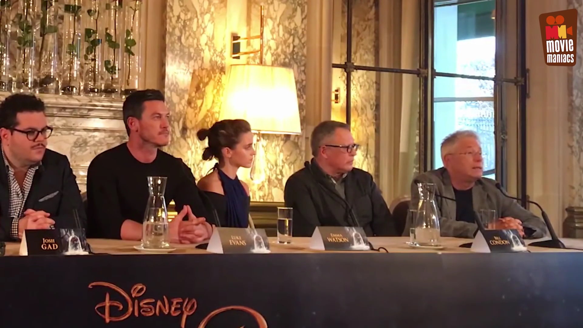 EmmaWatsonFan-dot-nl_BeautyAndTheBeastPersConferentieParijs1588.jpg