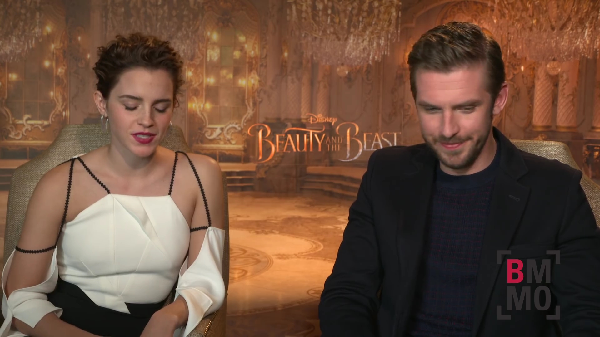 EmmaWatsonFan-dot-NL_2017BeautyAndTheBeastPressJunket-BigMovieMouthOff0178.jpg
