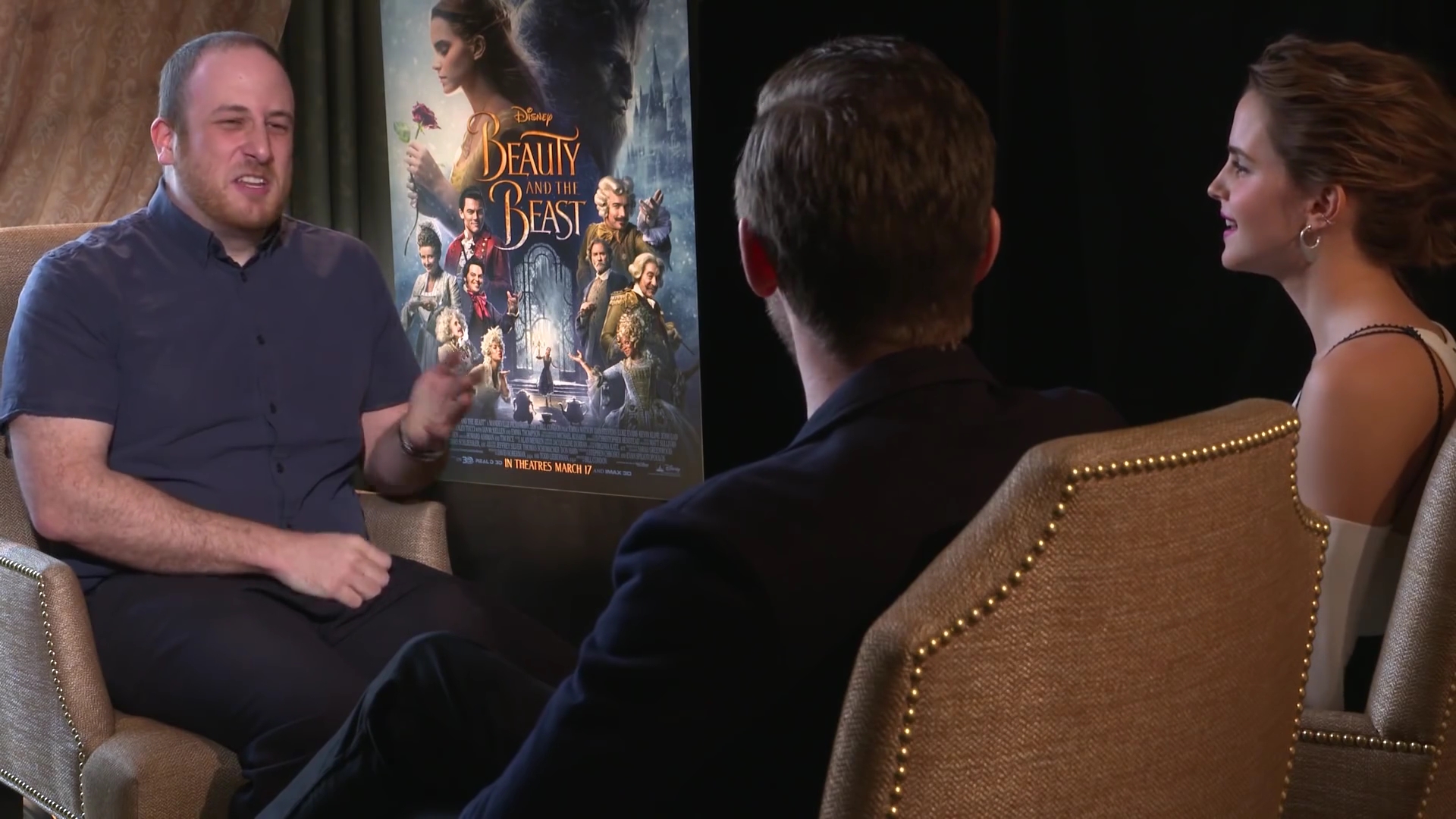 EmmaWatsonFan-dot-NL_2017BeautyAndTheBeastPressJunket-CinemaBlend0059.jpg