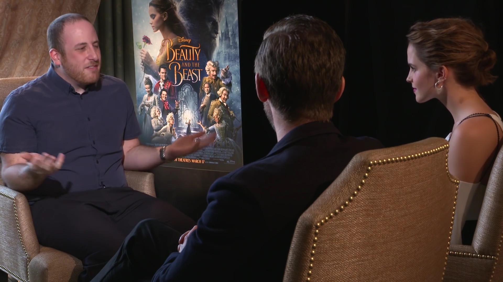 EmmaWatsonFan-dot-NL_2017BeautyAndTheBeastPressJunket-CinemaBlend0102.jpg