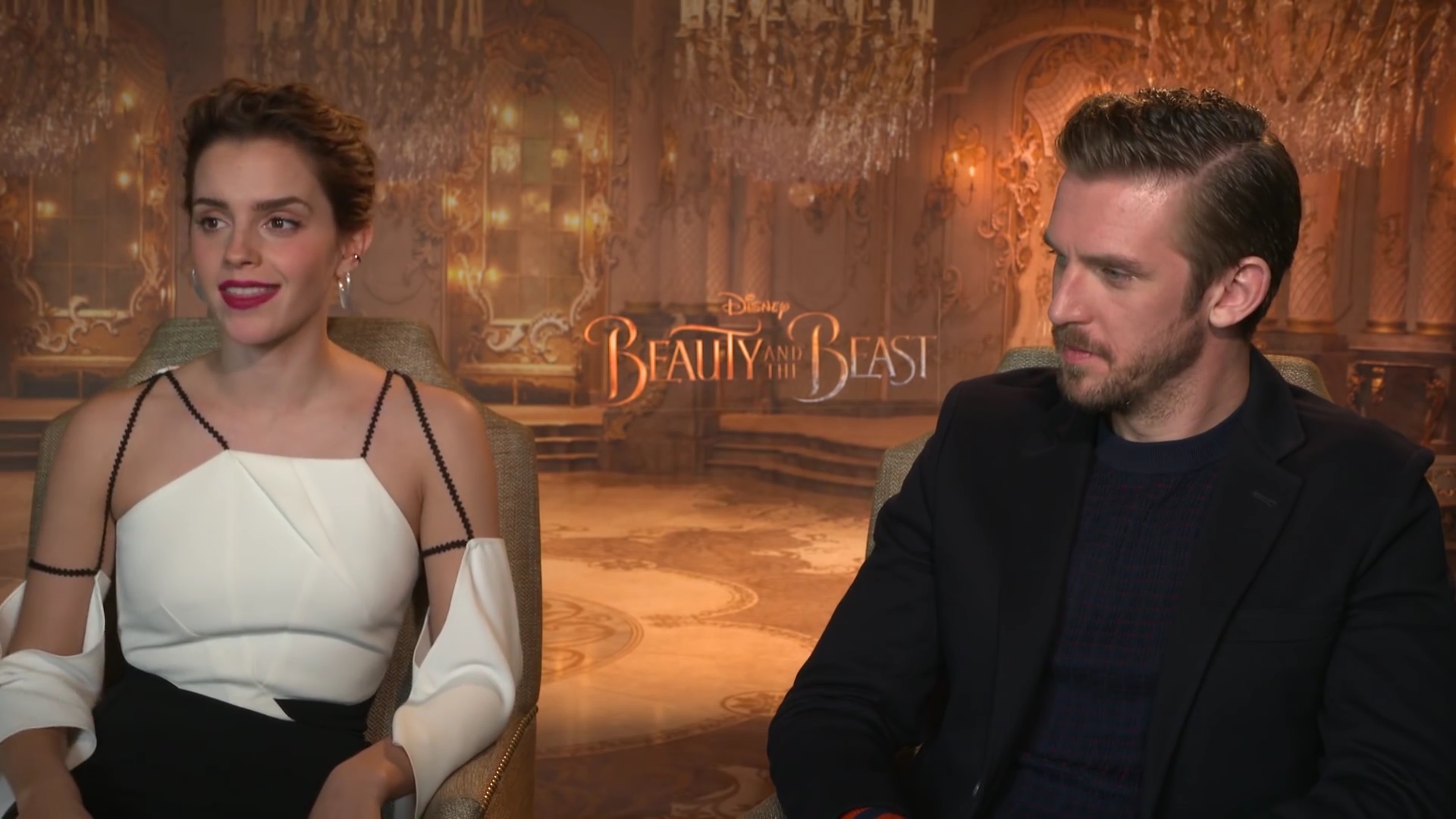EmmaWatsonFan-dot-NL_2017BeautyAndTheBeastPressJunket-CinemaBlend0131.jpg EmmaWatsonFan-dot-NL_2017BeautyAndTheBeastPressJunket-CinemaBlend0131.jpg