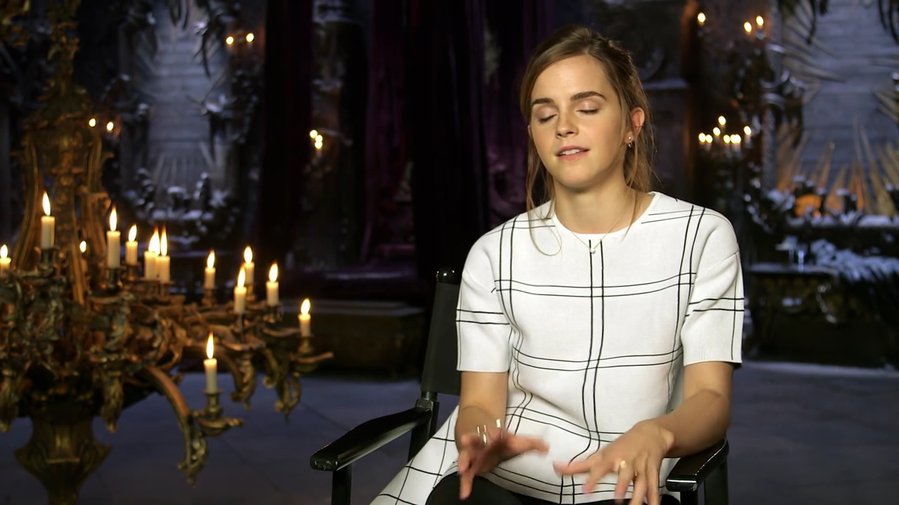 EmmaWatsonFan-dot-nl_BeautyAndtheBeastPressJunkets-FlickAndTheCity-1-0054.jpg