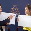 EmmaWatsonFan-dot-NL_BeautyAndTheBeastPressJunket-ShanghaiInterview0009.jpg
