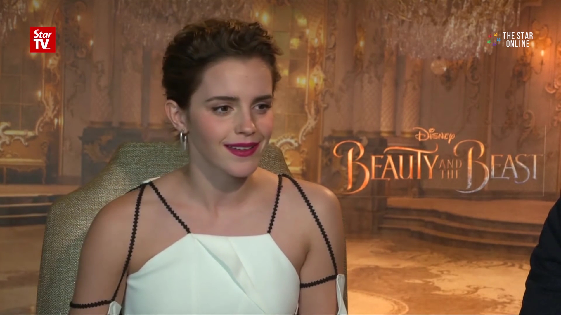 EmmaWatsonFan-dot-nl_BeautyAndTheBeastPressJunkets_TheStarOnline0073.jpg EmmaWatsonFan-dot-nl_BeautyAndTheBeastPressJunkets_TheStarOnline0073.jpg