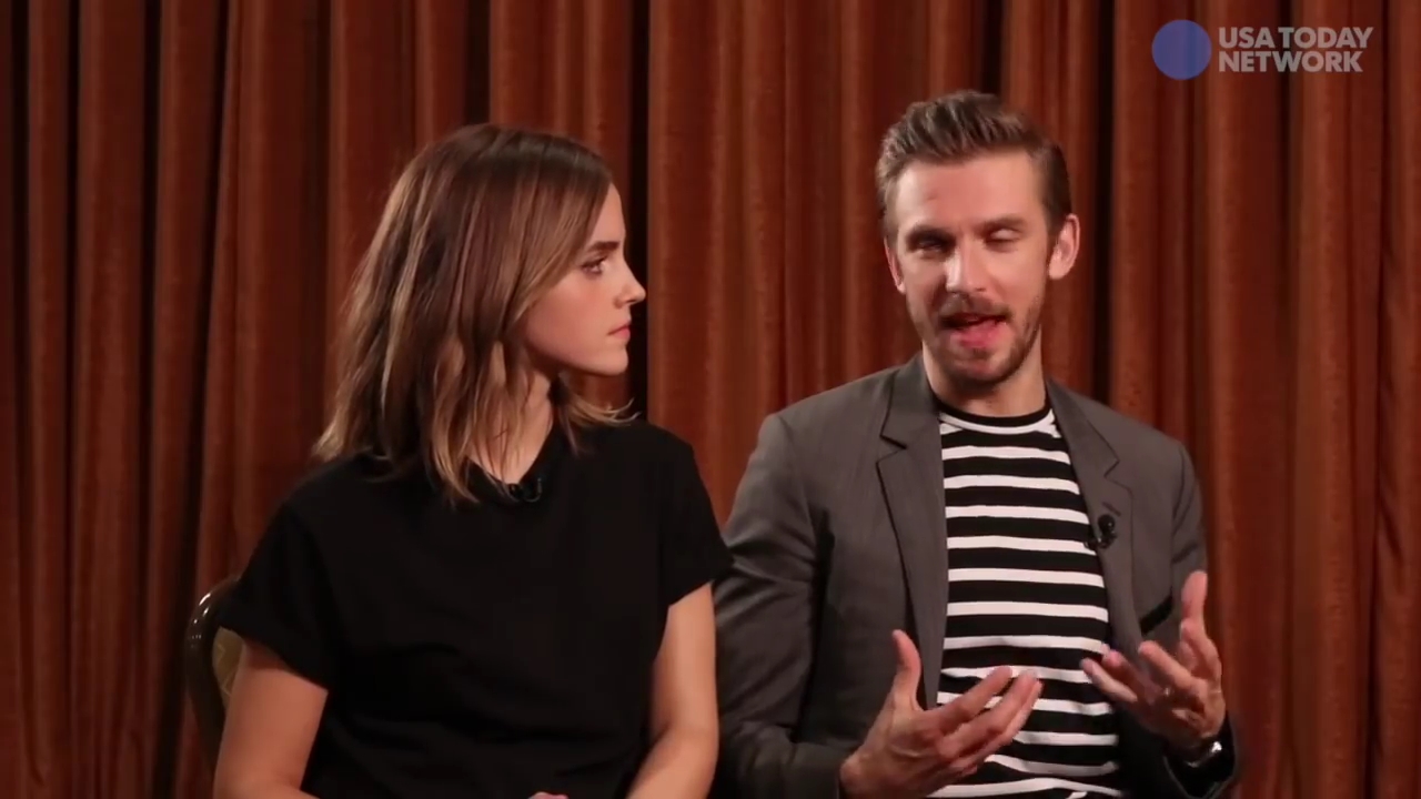 EmmaWatsonFan-dot-NL_BeautyAndTheBeastPressJunket-USAToday0327.jpg