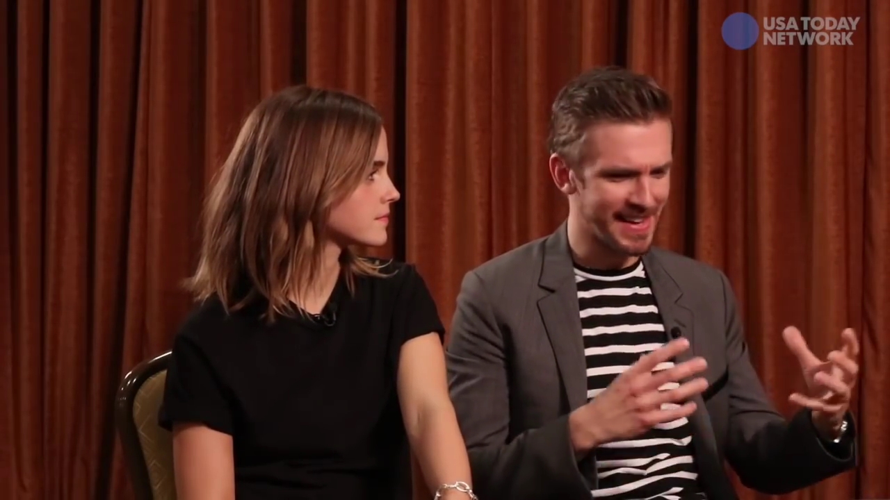 EmmaWatsonFan-dot-NL_BeautyAndTheBeastPressJunket-USAToday0542.jpg