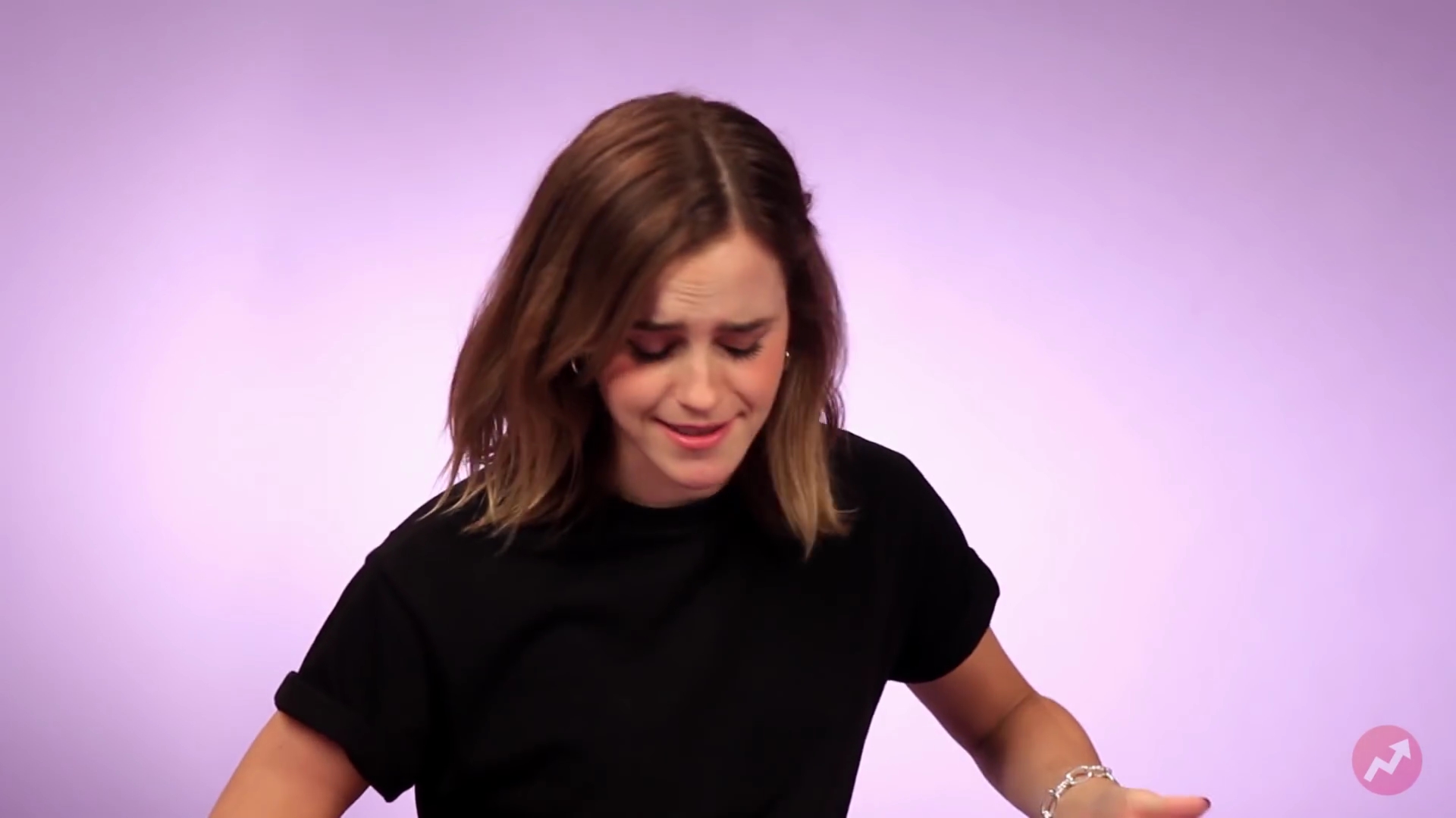 EmmaWatsonFan-nl_2017Buzzfeed0025.jpg EmmaWatsonFan-nl_2017Buzzfeed0025.jpg