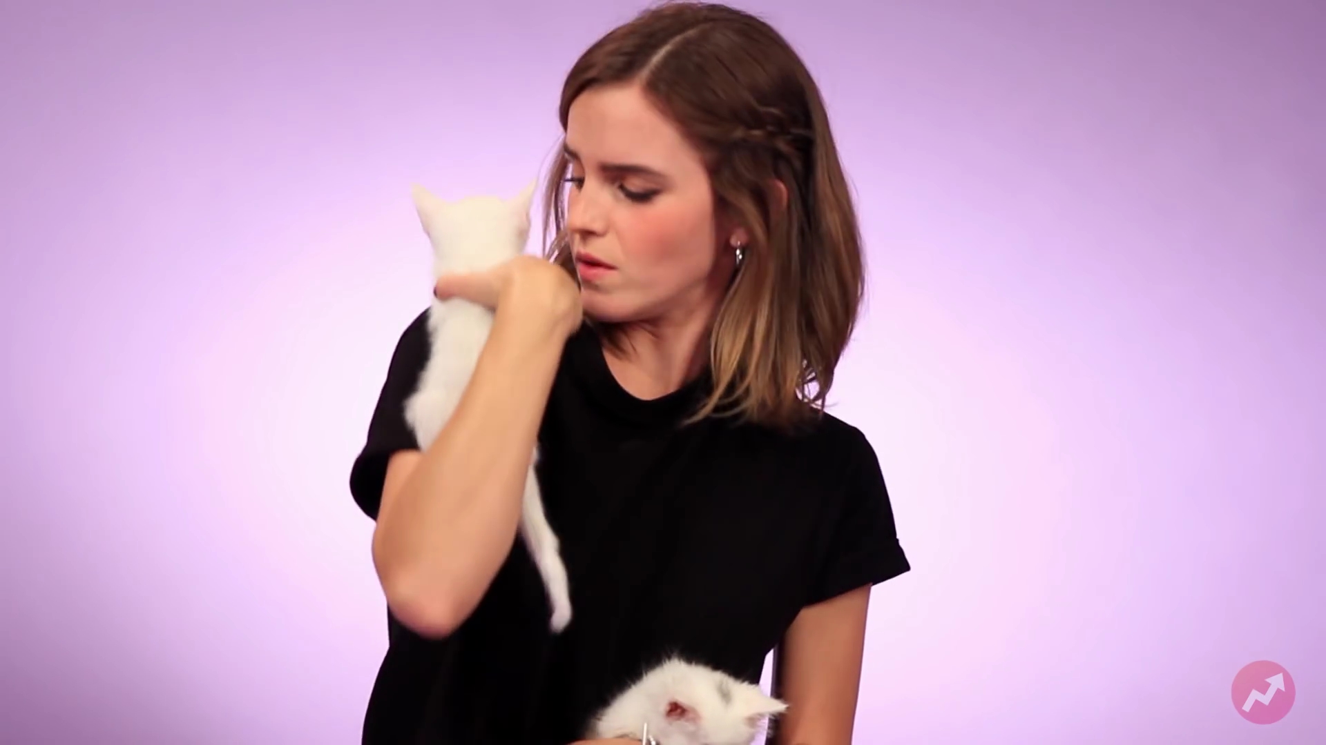 EmmaWatsonFan-nl_2017Buzzfeed0052.jpg EmmaWatsonFan-nl_2017Buzzfeed0052.jpg