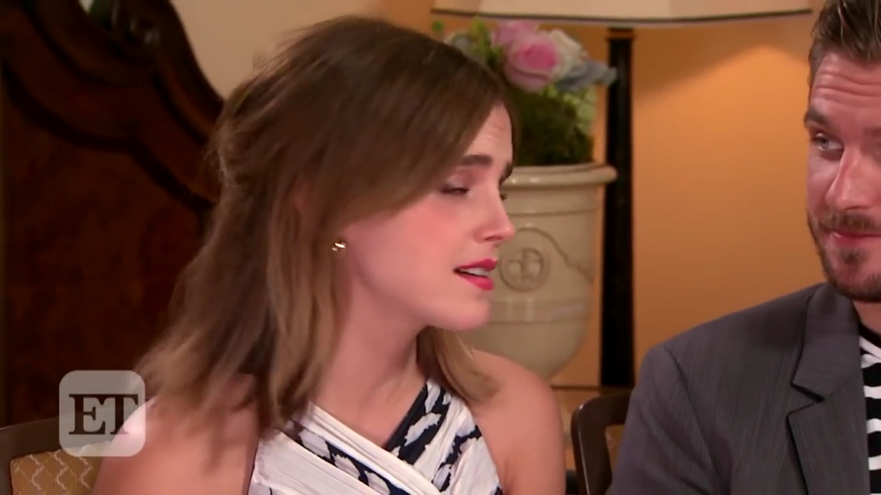 EmmaWatsonFan-nl_2017EntertainmentTonight0098.jpg