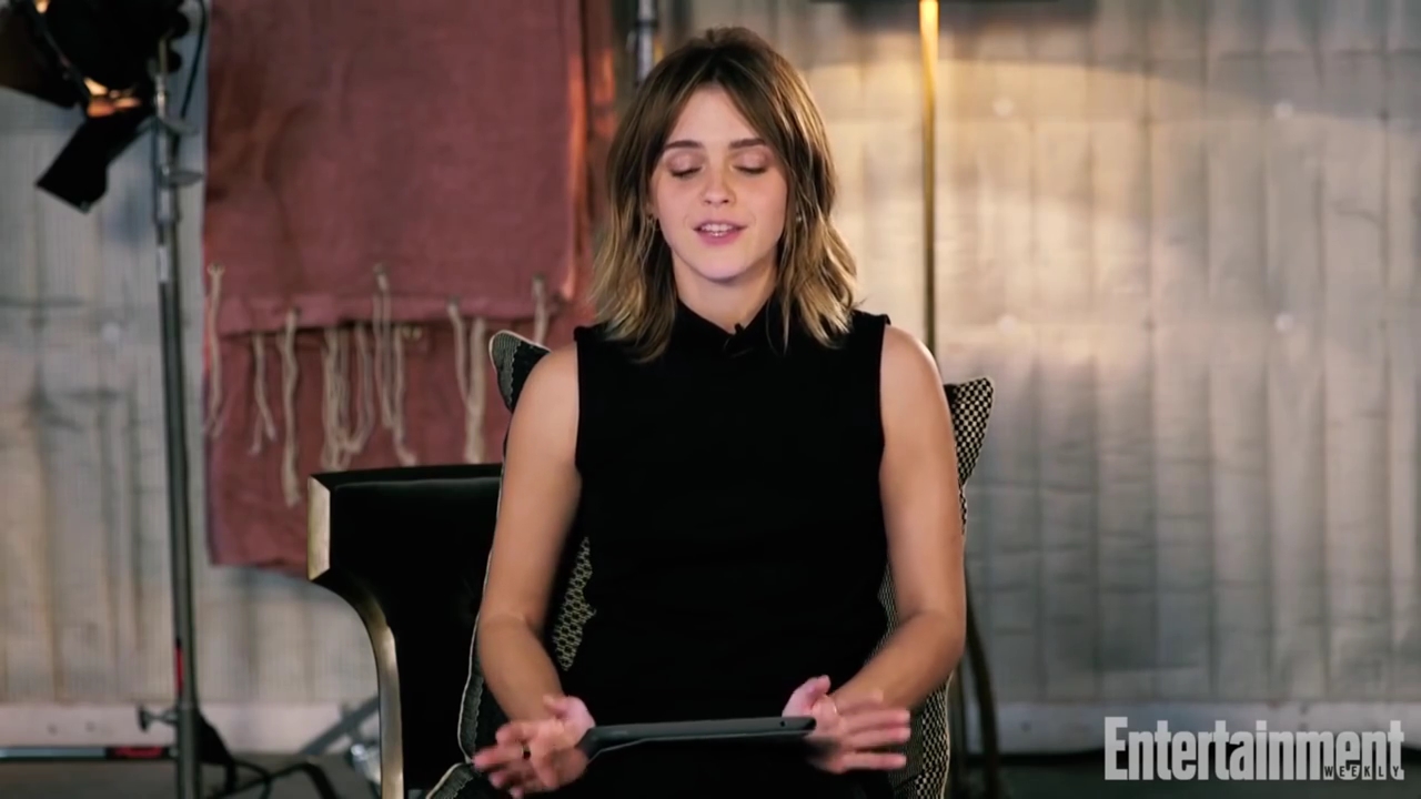 EmmaWatsonFan-nl_2017EntertainmentWeekly_KidsAskEmmaWatsonAboutBeautyAndTheBeastHarryPotterMore0033.jpg