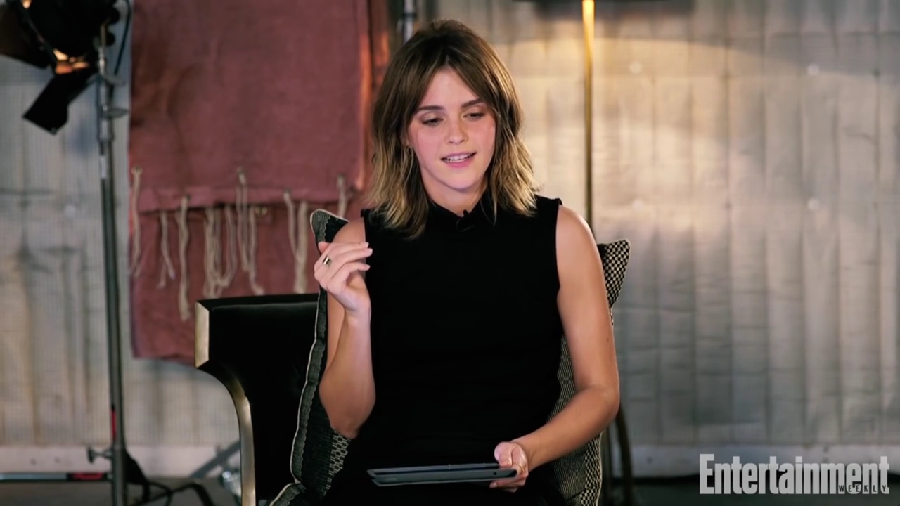 EmmaWatsonFan-nl_2017EntertainmentWeekly_KidsAskEmmaWatsonAboutBeautyAndTheBeastHarryPotterMore0039.jpg
