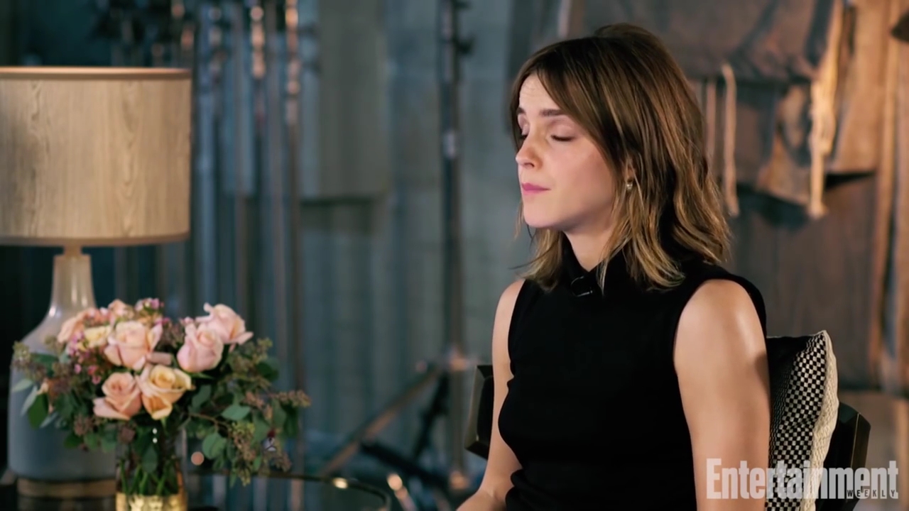 EmmaWatsonFan-nl_2017EntertainmentWeekly_KidsAskEmmaWatsonAboutBeautyAndTheBeastHarryPotterMore0105.jpg EmmaWatsonFan-nl_2017EntertainmentWeekly_KidsAskEmmaWatsonAboutBeautyAndTheBeastHarryPotterMore0105.jpg