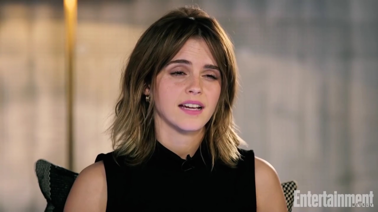 EmmaWatsonFan-nl_2017EntertainmentWeekly_KidsAskEmmaWatsonAboutBeautyAndTheBeastHarryPotterMore0117.jpg EmmaWatsonFan-nl_2017EntertainmentWeekly_KidsAskEmmaWatsonAboutBeautyAndTheBeastHarryPotterMore0117.jpg