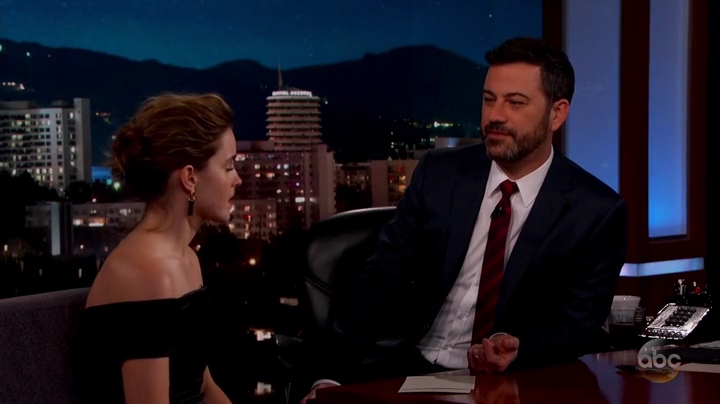 Emma-Watson-dot-nl_2017JimmyKimmelLive0190.jpg