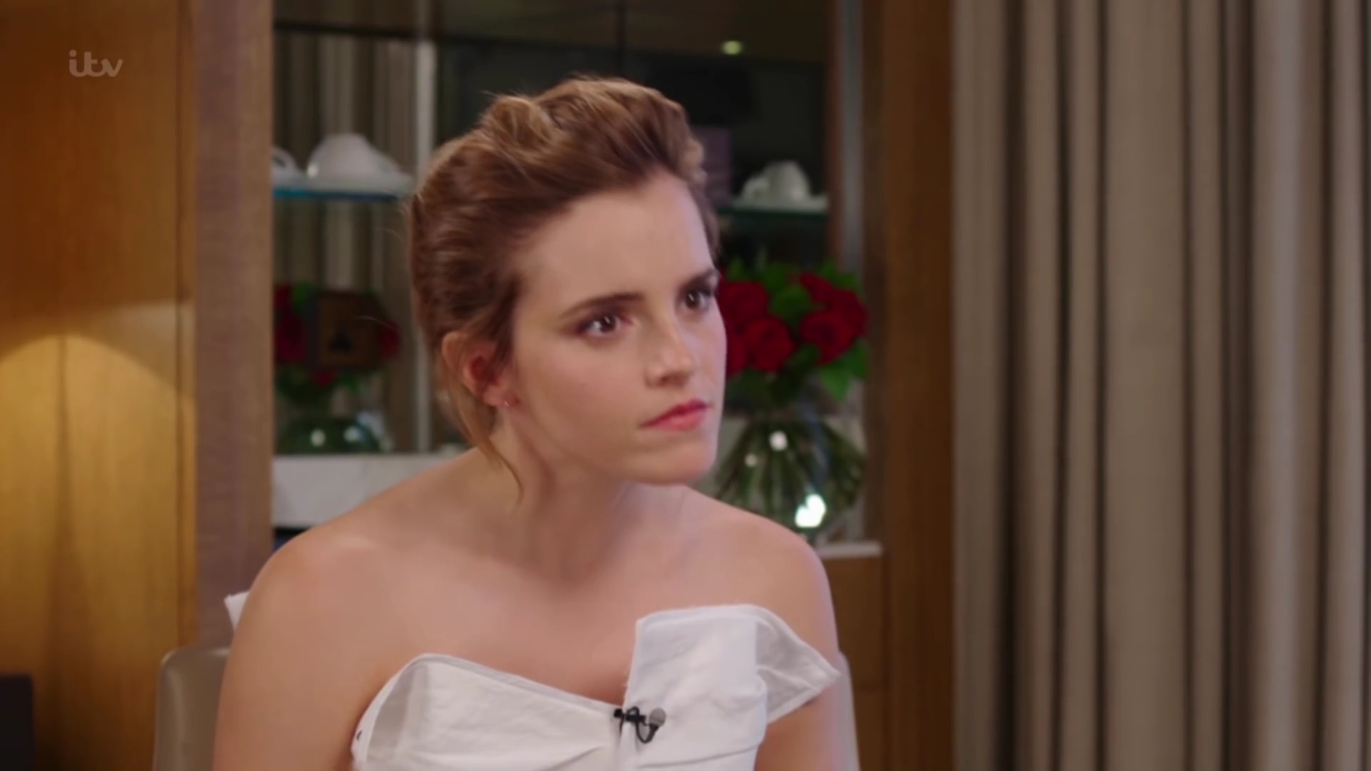 EmmaWatsonFan-dot-nl_2017Lorraine0047.jpg EmmaWatsonFan-dot-nl_2017Lorraine0047.jpg