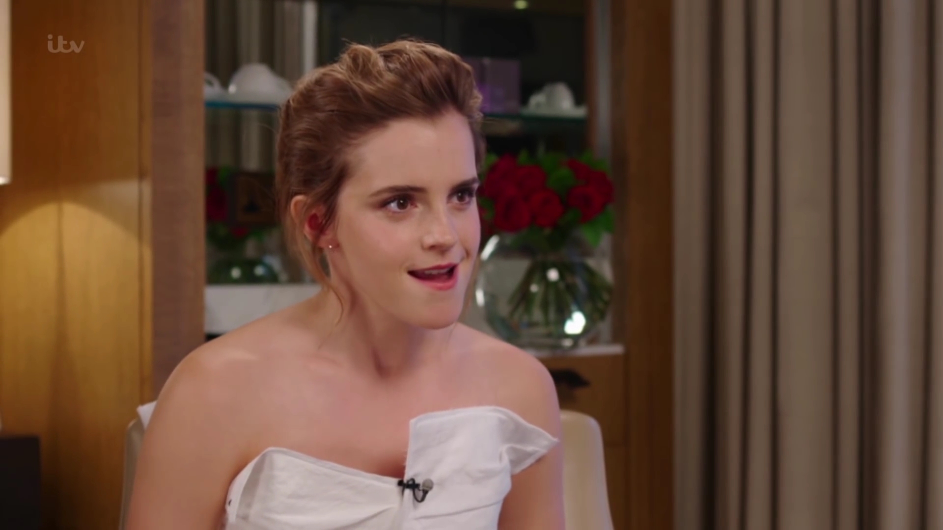 EmmaWatsonFan-dot-nl_2017Lorraine0278.jpg EmmaWatsonFan-dot-nl_2017Lorraine0278.jpg
