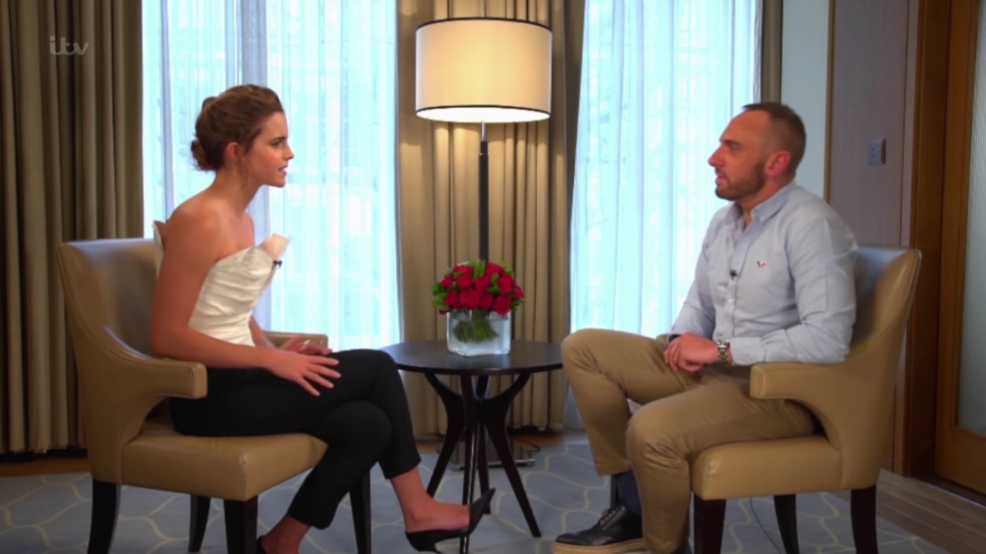 EmmaWatsonFan-dot-nl_2017Lorraine0633.jpg