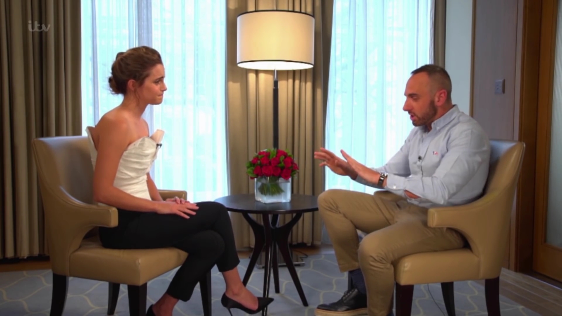 EmmaWatsonFan-dot-nl_2017Lorraine0644.jpg EmmaWatsonFan-dot-nl_2017Lorraine0644.jpg