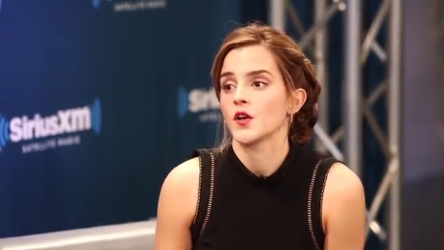 EmmaWatsonFan-dot-NL_2017SiriusXM0820.jpg