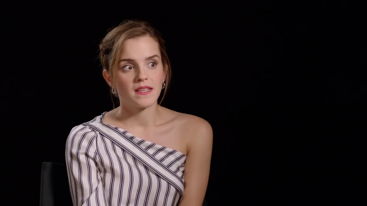 EmmaWatsonFan-dot-nl_TheCirclePressJunkets-Screenslam0069.jpg