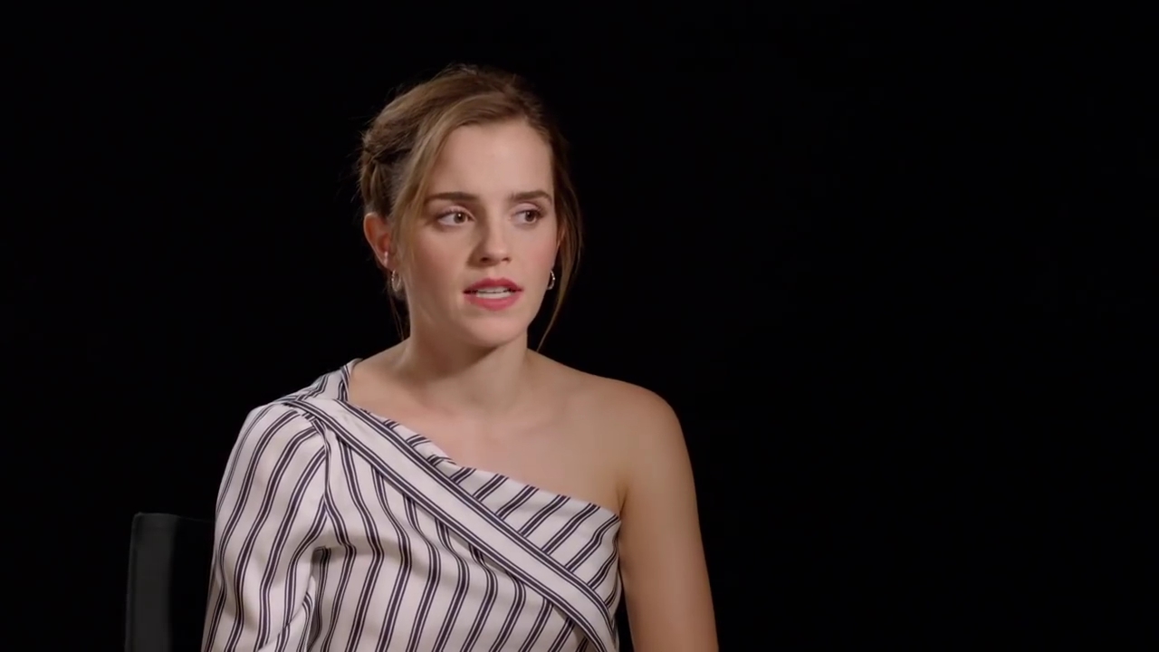 EmmaWatsonFan-dot-nl_TheCirclePressJunkets-Screenslam0176.jpg EmmaWatsonFan-dot-nl_TheCirclePressJunkets-Screenslam0176.jpg