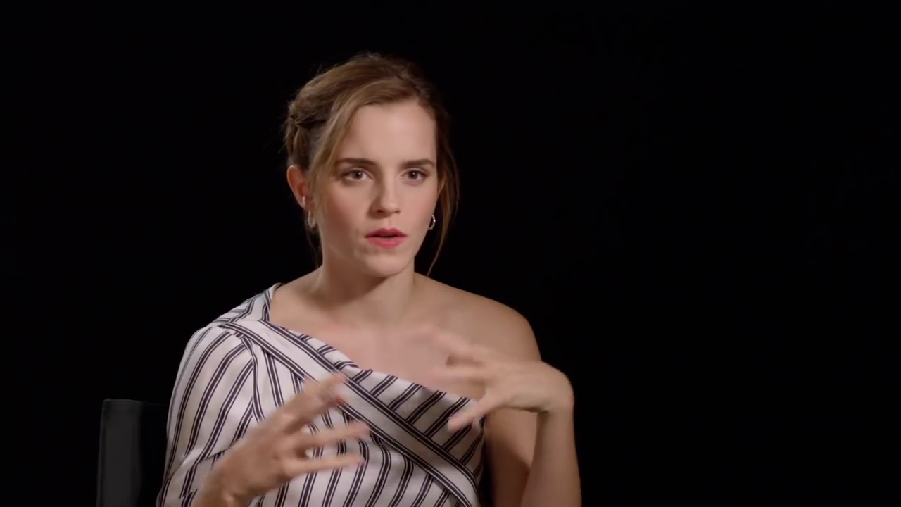 EmmaWatsonFan-dot-nl_TheCirclePressJunkets-Screenslam0185.jpg EmmaWatsonFan-dot-nl_TheCirclePressJunkets-Screenslam0185.jpg