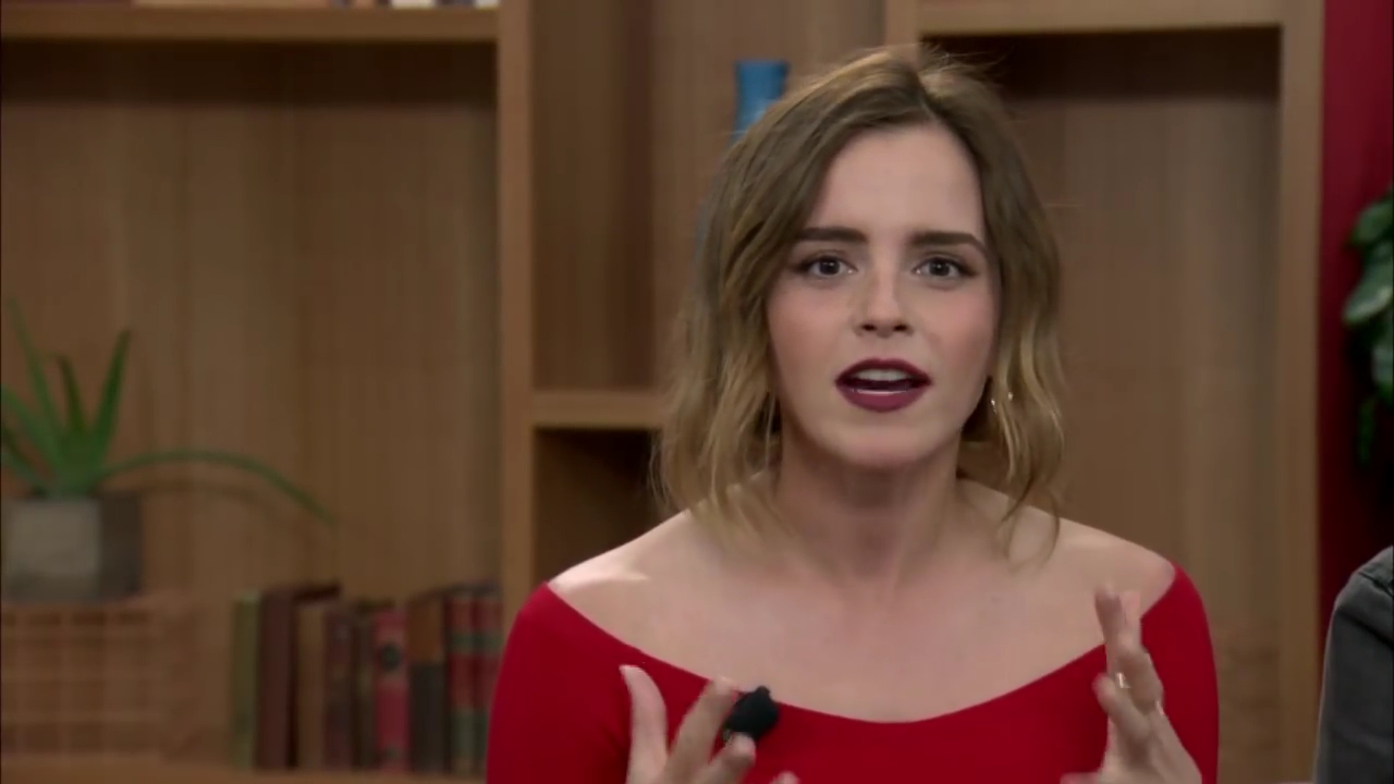 EmmaWatsonFan-dot-nl_TheCircle-TwitterQandA0073.jpg EmmaWatsonFan-dot-nl_TheCircle-TwitterQandA0073.jpg
