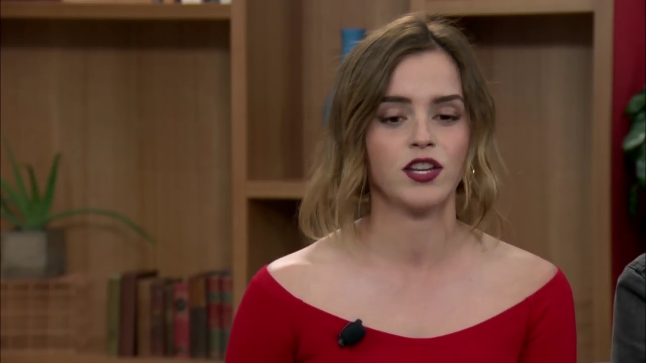 EmmaWatsonFan-dot-nl_TheCircle-TwitterQandA0088.jpg EmmaWatsonFan-dot-nl_TheCircle-TwitterQandA0088.jpg