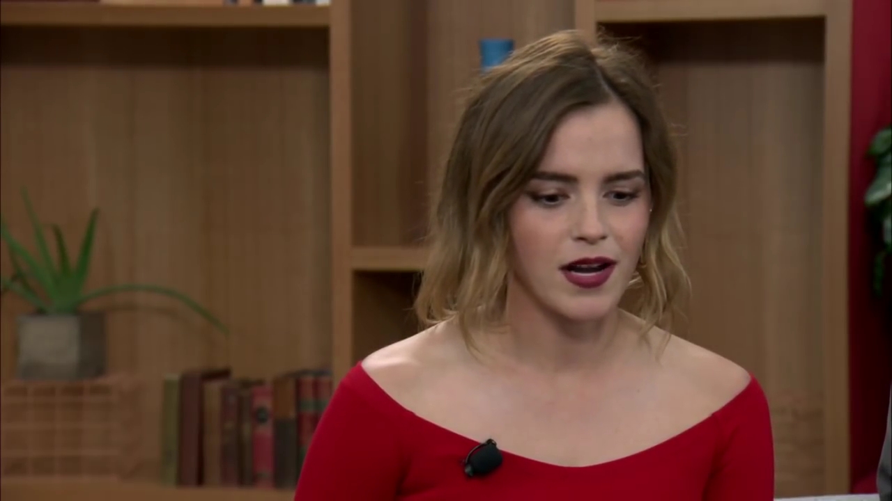 EmmaWatsonFan-dot-nl_TheCircle-TwitterQandA0327.jpg EmmaWatsonFan-dot-nl_TheCircle-TwitterQandA0327.jpg