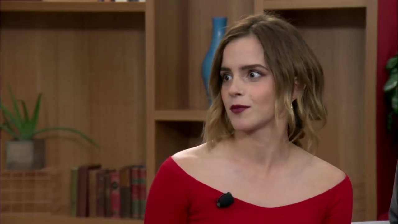 EmmaWatsonFan-dot-nl_TheCircle-TwitterQandA0341.jpg EmmaWatsonFan-dot-nl_TheCircle-TwitterQandA0341.jpg