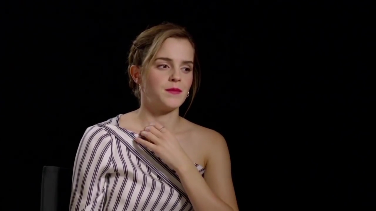 EmmaWatsonFan-dot-nl_TheCircle-TwitterQandA0640.jpg EmmaWatsonFan-dot-nl_TheCircle-TwitterQandA0640.jpg