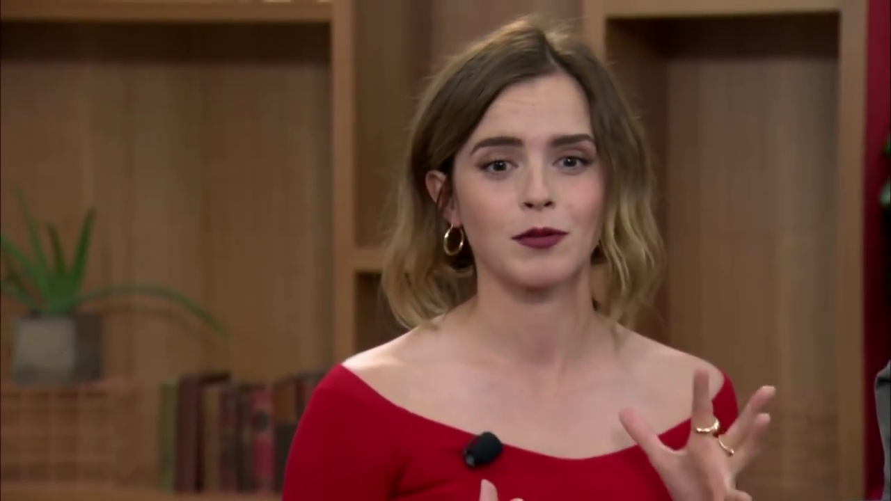 EmmaWatsonFan-dot-nl_TheCircle-TwitterQandA0670.jpg EmmaWatsonFan-dot-nl_TheCircle-TwitterQandA0670.jpg