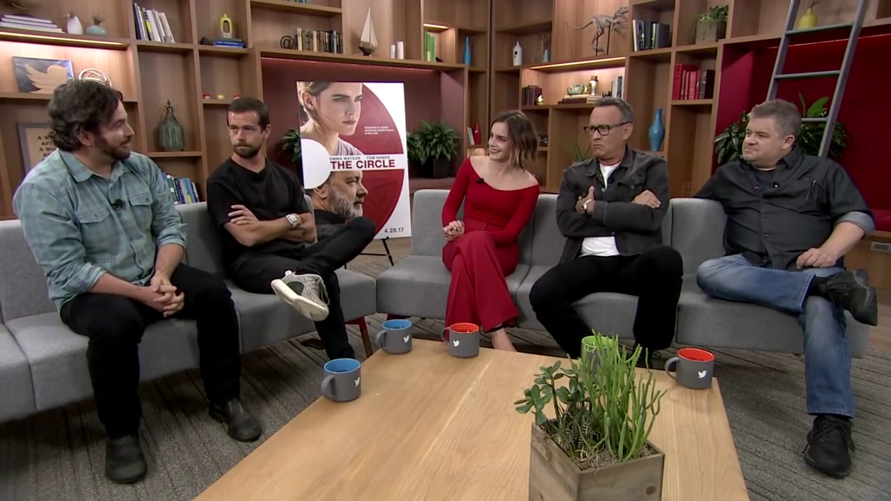 EmmaWatsonFan-dot-nl_TheCircle-TwitterQandA0720.jpg EmmaWatsonFan-dot-nl_TheCircle-TwitterQandA0720.jpg