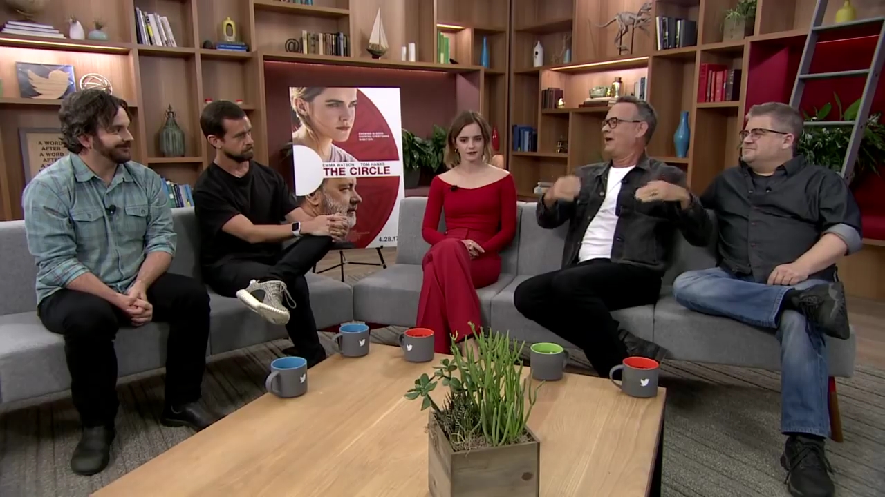 EmmaWatsonFan-dot-nl_TheCircle-TwitterQandA1050.jpg EmmaWatsonFan-dot-nl_TheCircle-TwitterQandA1050.jpg