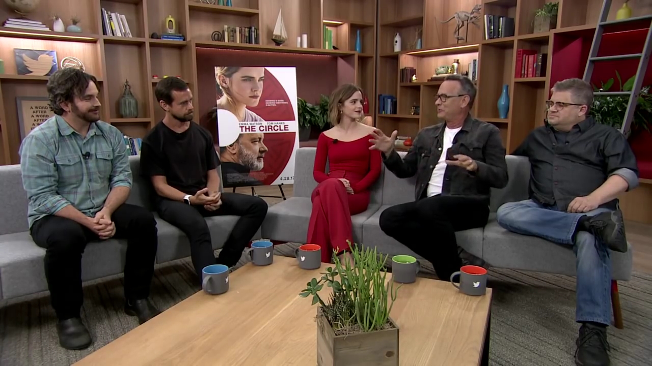 EmmaWatsonFan-dot-nl_TheCircle-TwitterQandA1128.jpg