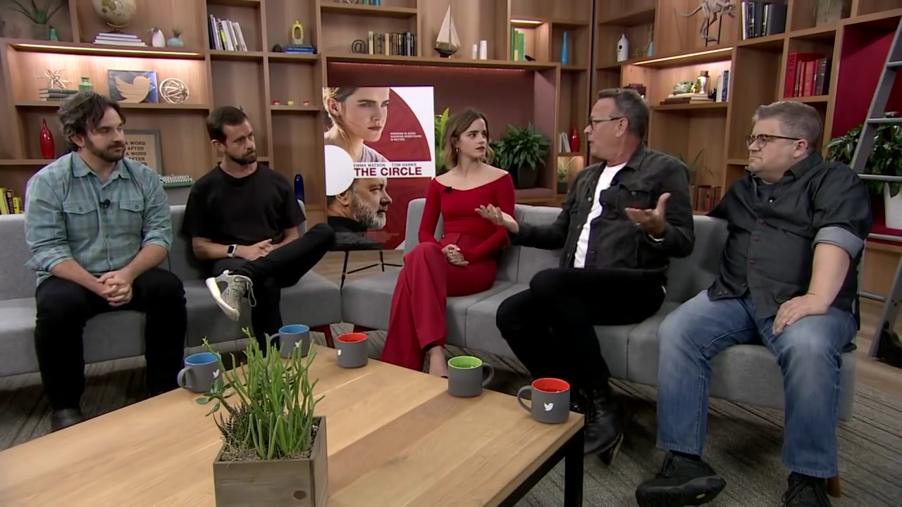 EmmaWatsonFan-dot-nl_TheCircle-TwitterQandA1324.jpg EmmaWatsonFan-dot-nl_TheCircle-TwitterQandA1324.jpg