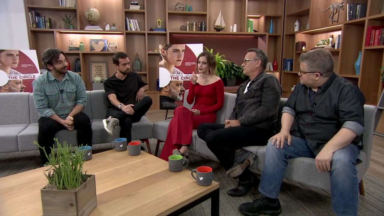 EmmaWatsonFan-dot-nl_TheCircle-TwitterQandA2134.jpg EmmaWatsonFan-dot-nl_TheCircle-TwitterQandA2134.jpg